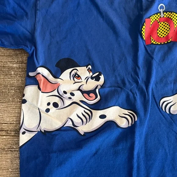 Disney vintage 101 Dalmatians, single stitch top and bottom, graphic shirt. - Picture 3 of 8